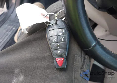 2017 Dodge Grand Caravan Sxt из США, поврежденный, VIN 2C4RDGCG3HR852602